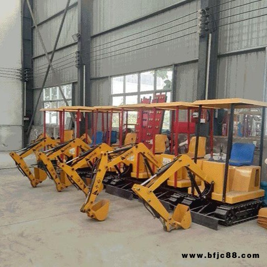 挖掘機(jī)兒童游樂設(shè)備 小型游樂 鄭州大洋新款旋轉(zhuǎn)兒童挖掘機(jī)廠家
