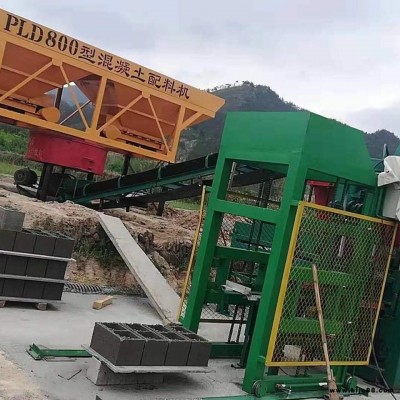 全自動路面磚機 4柱液壓磚機 無噪音墊塊機 全自動水泥靜壓墊塊機 博之鑫3-15型水泥制品壓塊機