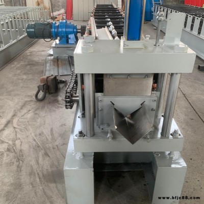 鍍鋅帶角鐵機(jī)器 東越壓瓦機(jī) 角鋼成型設(shè)備 角鋼設(shè)備 支持定做