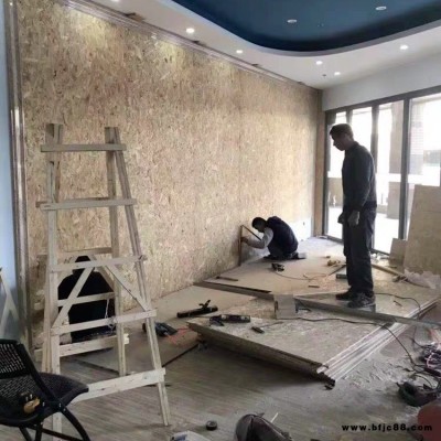 歐松板背景墻打底掛大理石替代傳統木工板穩定性好握釘力強進口osb板