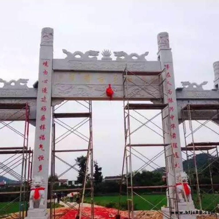 江西廬山市石材廠生產(chǎn)定做石雕門(mén)樓 新農(nóng)村石雕門(mén)樓定做價(jià)格