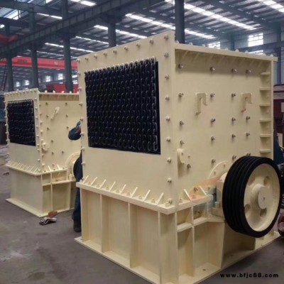 方箱重錘破碎機 大塊玄武巖破碎機 方箱式花崗巖制砂機 1200型箱式重錘破碎機 型號齊全
