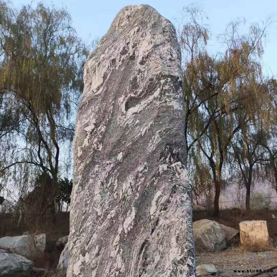 萬闊雕塑  廠家現貨雪浪石組合泰山石假山石大型景觀石別墅庭院造景切片石