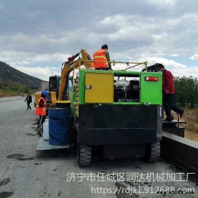 潤達公路瀝青攔水帶滑模機 自動化路沿石滑模成型機 梯形現澆硬路肩滑模機