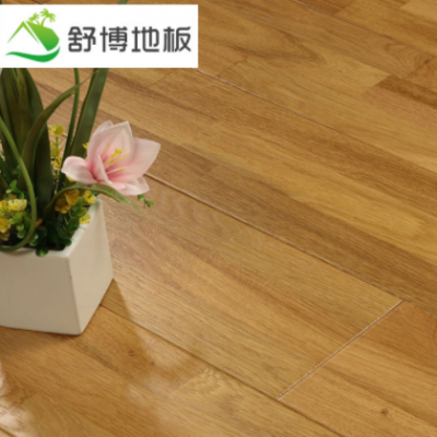 北歐橡木三拼多層實(shí)木復(fù)合地板黑胡桃色家用耐磨防水客廳自然環(huán)保