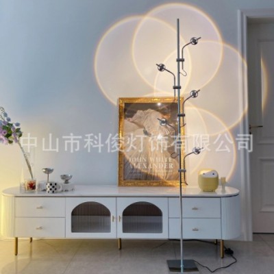 網(wǎng)紅客廳光影落地燈北歐沙發(fā)臥室氛圍燈藝術日落夕陽投影立式臺燈