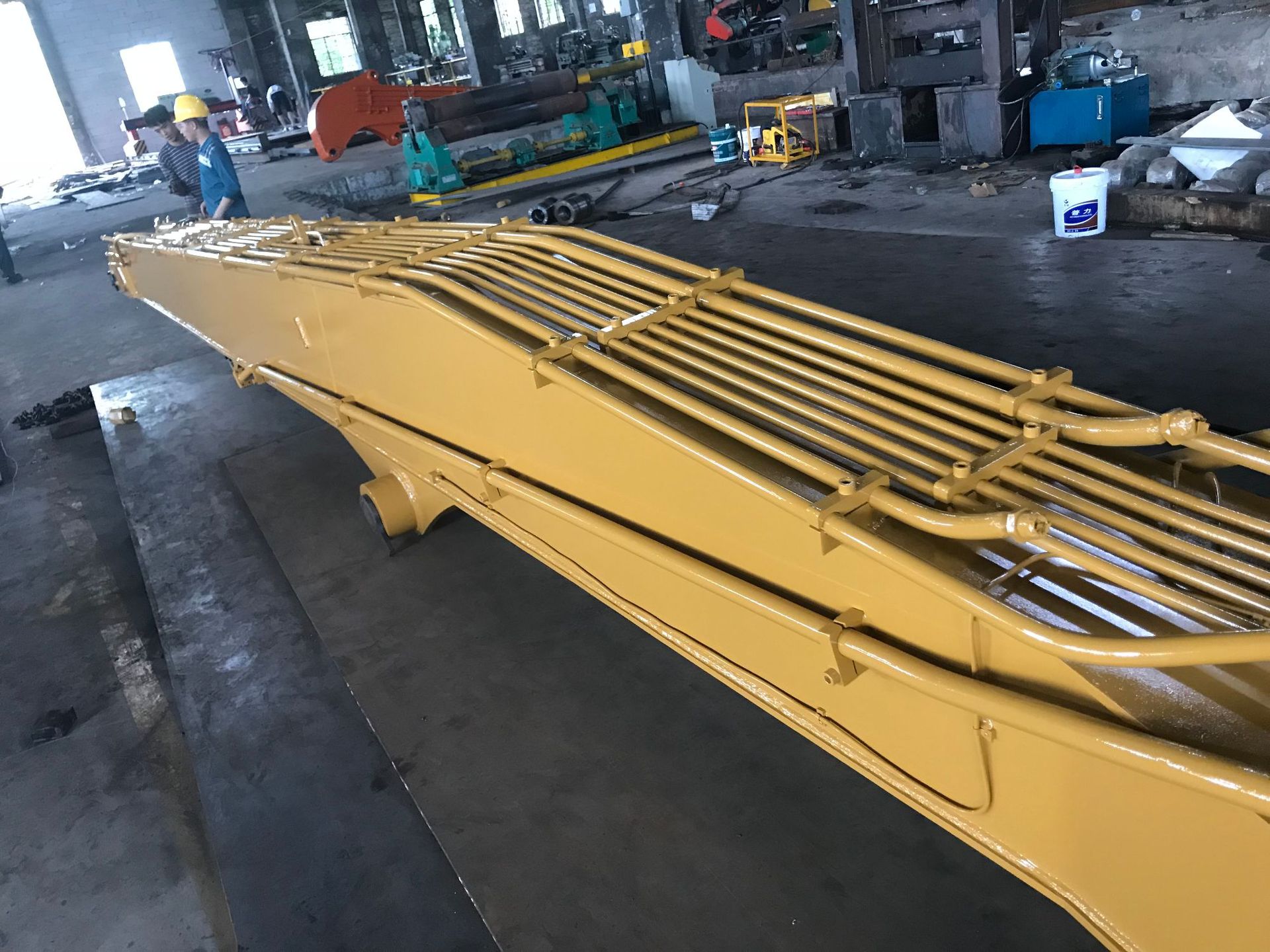 卡特349D打樁機改加長臂-液壓振動錘示例圖4