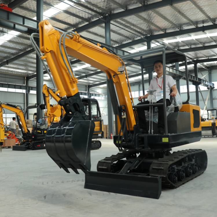 360度旋轉(zhuǎn)小型挖掘機(jī) 園林迷你挖掘機(jī) 農(nóng)田工程微型挖掘機(jī)