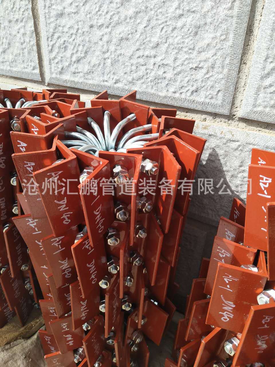 化工支吊架U型螺栓帶角鋼 A2-1帶角鋼U型螺栓 帶角鋼螺栓量大優(yōu)惠示例圖6