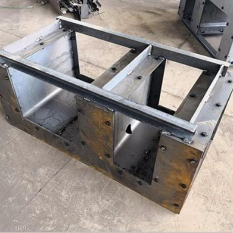 電纜槽鋼模具批發(fā) E型電纜槽鋼模具 高鐵電纜槽鋼模具  恩澤模具