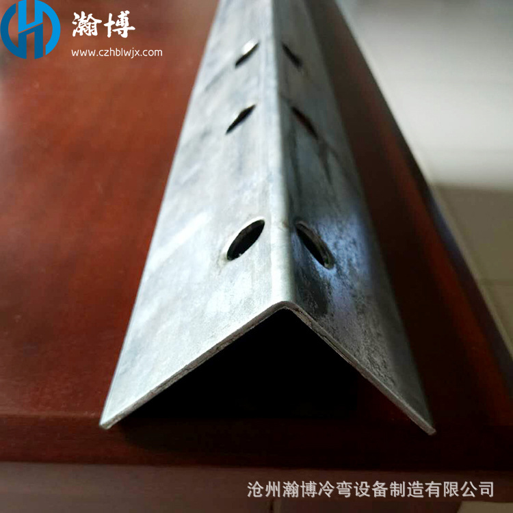角鐵機 全自動角鋼設備 帶沖孔三角鐵成型機 冷軋機 角鋼機示例圖10