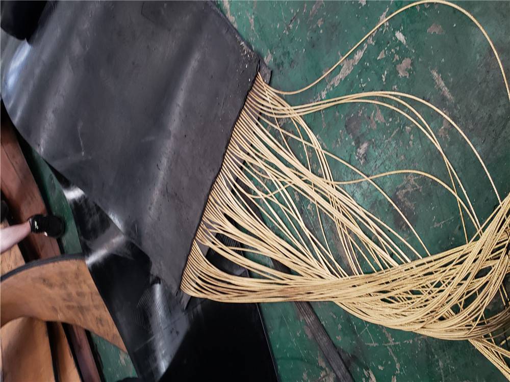 耐熱斗提機鋼絲皮帶,防撕裂鋼絲皮帶廠家,青島宗澤工業(yè)科技