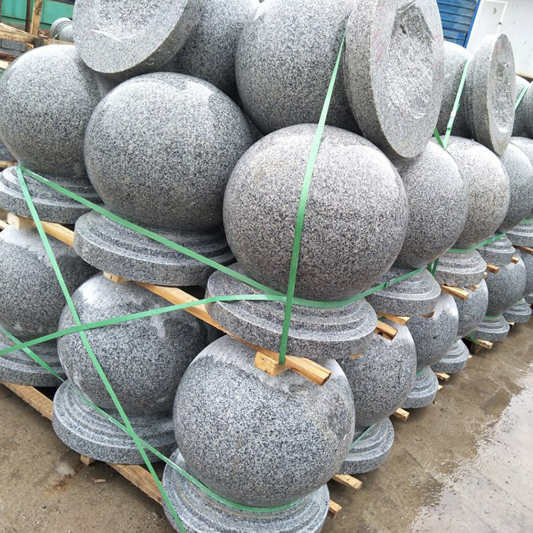 花崗巖路障石球 花崗巖路障球 定制花崗巖擋車路障石球 竣峰石業