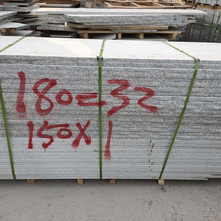 燒面芝麻灰花崗巖價格 裝飾用芝麻白花崗巖 貨源產(chǎn)地