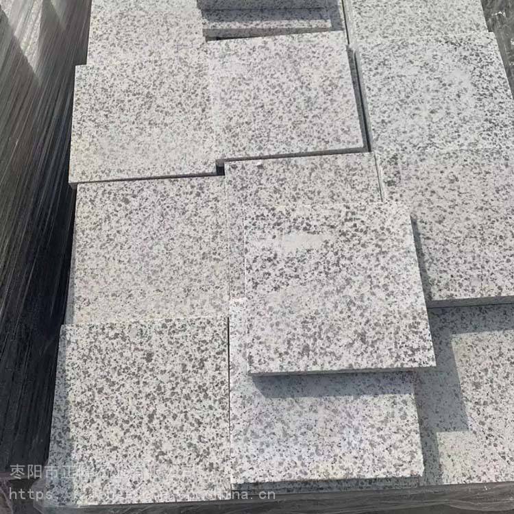 正隆 芝麻白光面花崗巖板材 耐用芝麻白花崗巖 規(guī)格報(bào)價(jià)