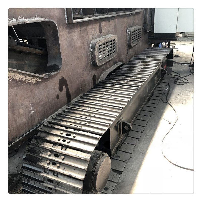 大理石邊角料制砂機 履帶式礦場移動破碎站 車載河卵石制砂生產線