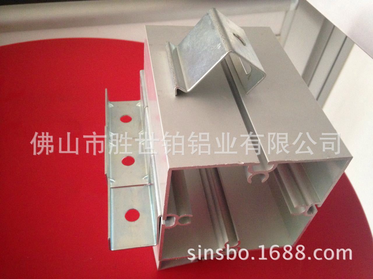 勝世鉑特裝展位搭建射燈掛鉤 八分方柱專用大射燈專用掛件批發示例圖7