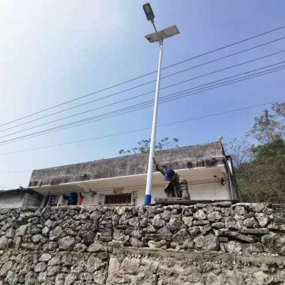 廣1西桂1林羽毛球場照明燈桿 三火投光燈 規格參數