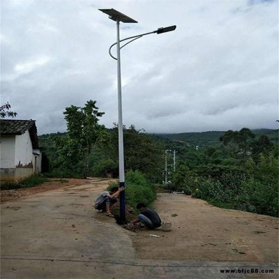 太陽能路燈 德州興諾 6米農村太陽能路燈 一體化戶外路燈  led可定制球場道路庭院燈