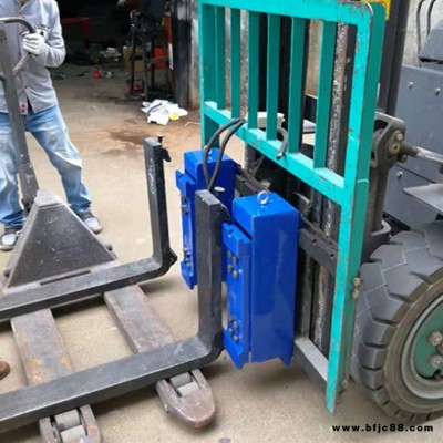 上海內燃機叉車秤廠家 漢衡燃油叉車搬運秤 3噸輪式內燃機叉車稱重