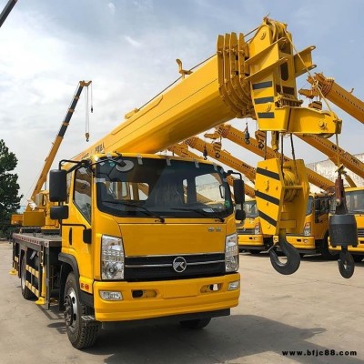 汽車吊廠家供應(yīng) 10噸國(guó)五汽車起重機(jī) 10噸凱馬汽車吊