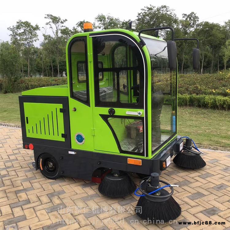 商場清掃車 電動道路掃地機 環衛灑水清掃車