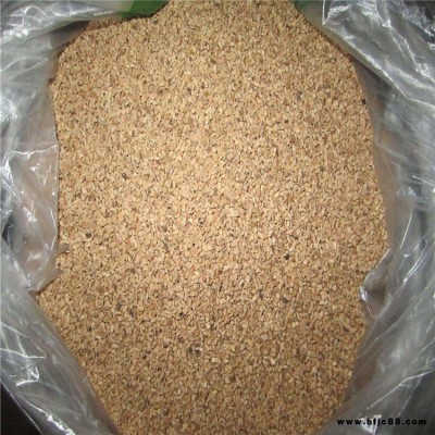 遼寧核桃殼磨料 耐磨抗壓核桃殼 明陽核桃殼磨料加工廠家