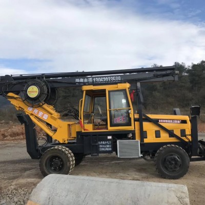 廠家直銷建筑樁旋挖鉆機(jī) 可打1.2米直徑樁孔