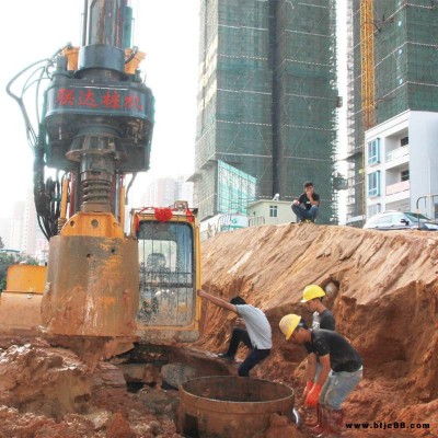 聯(lián)達(dá) 全護(hù)筒旋挖鉆機(jī) LD60H