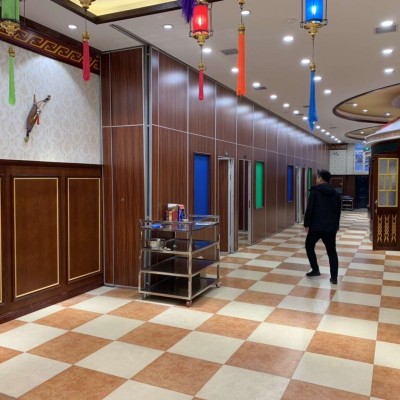 宴會廳專用隔斷 宴會廳隔斷 批發(fā)價格河南鄭州活動隔斷廠家直銷