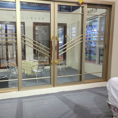 鋁合金推拉門窗生活陽臺推拉窗工廠生產(chǎn)安裝成都推拉門窗廠家成都移門窗生產(chǎn)安裝成都興誠藝門窗客廳移門窗廠家