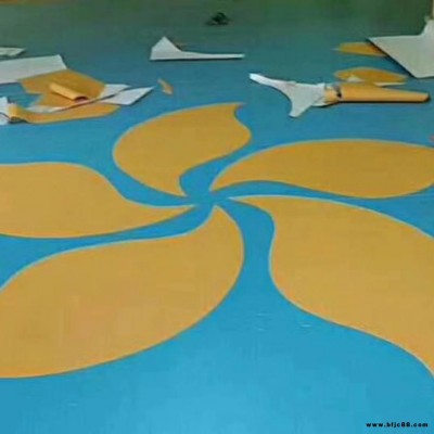 許昌華萊幼兒園專用塑膠地板，高端環(huán)保發(fā)泡底背，彈性佳，防磕碰，幼兒園塑膠地板價格