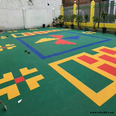 河南濟源市軹城鎮 福建懸浮地板 大學操場籃球場懸浮地板 幼兒園室外塑膠地面懸浮式地板生產廠家價格圖片