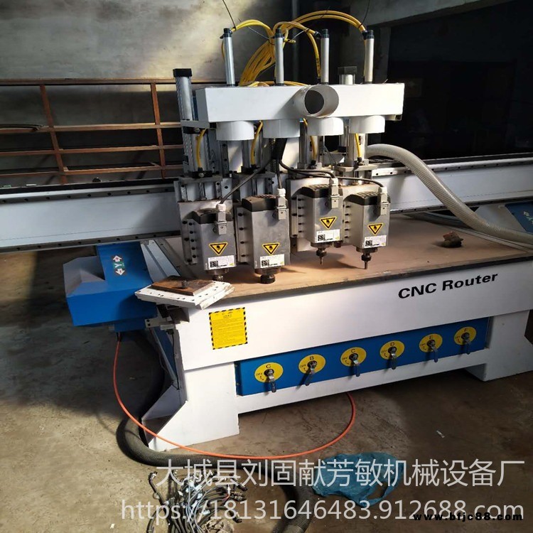 1325木工雕刻機(jī) 廣告雕刻機(jī) 密度板全自動(dòng)模具木工雕刻機(jī) 木工雕刻機(jī)價(jià)格