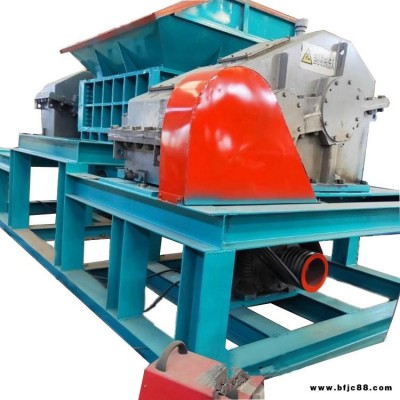 三合板撕碎機(jī)廠家熱銷 臥式大型撕碎機(jī) 宇茂機(jī)械雙軸1200型 木材撕碎機(jī)