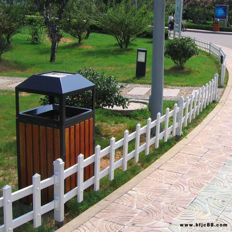 德普  草坪護欄  廠家加工 綠化帶圍欄  公園小區(qū)圍欄 特殊規(guī)格可定做