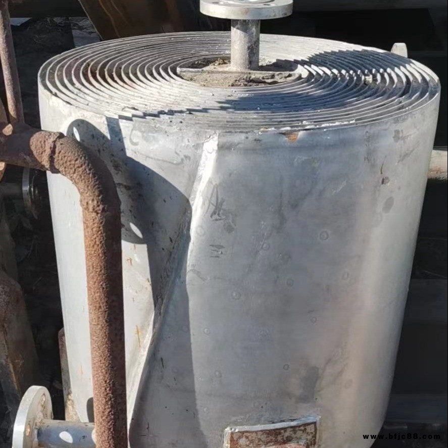 螺旋換熱器 列管換熱器 高壓換熱器 60平方 鈦材 川諾 低價(jià)出售
