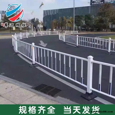 尊邁道路上公路市政護(hù)欄特殊可定制