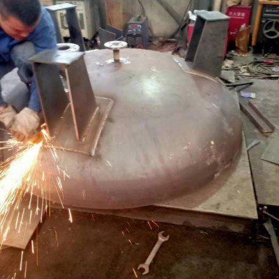 空調供熱半容積式盤管換熱器冷凝盤管換熱器廠家價格