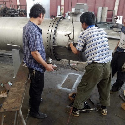 浙江加熱冷卻工業(yè)烘干不銹鋼碳鋼冷凝列管式換熱器管式換熱器304列管空調(diào)表冷器銅管表冷器翅片管換熱器