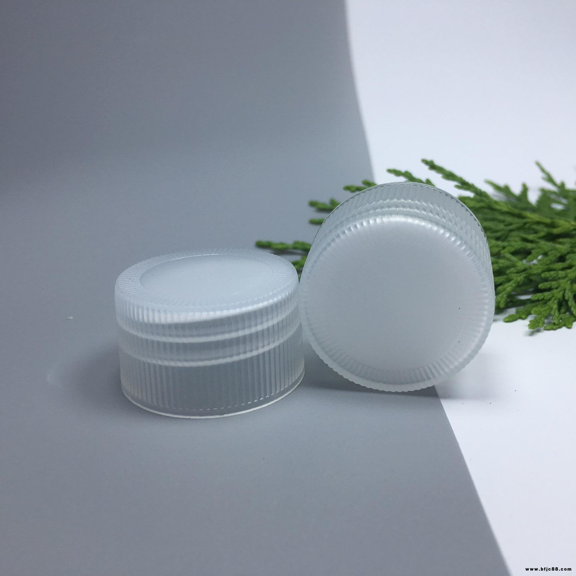 晨諾廠家供應28瓶蓋 螺旋塑料PP蓋子 通用透明擰旋蓋定制 藥用普通蓋 塑料蓋 化妝品蓋 通用蓋 旋蓋 平頂蓋 瓶蓋