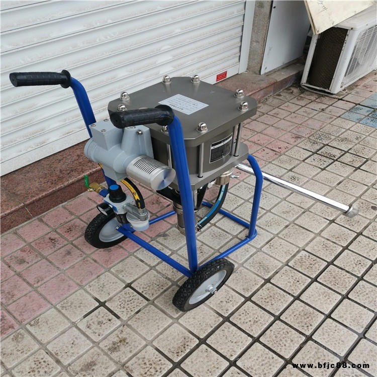 供應(yīng)2546A噴涂機 厚漿型涂料 鑫宏富鋅涂料中大型金屬表面防銹漆噴涂機 廠家直銷