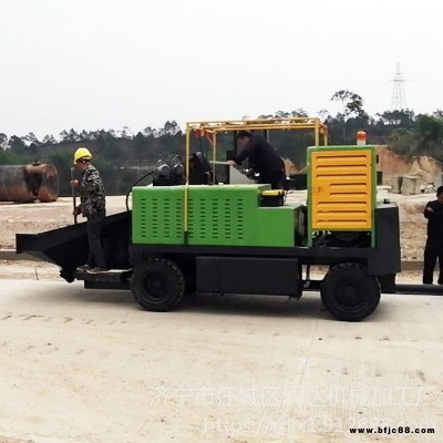 潤達(dá)RD-65 全自動(dòng)路緣石滑膜成型機(jī) 攔水帶瀝青砂滑膜成型機(jī) 水溝水渠現(xiàn)澆成型機(jī)