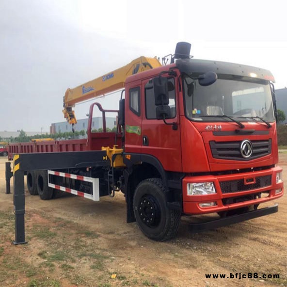 東風(fēng)新款后八輪隨車吊   徐工12噸隨車吊  徐工G系列吊機(jī)