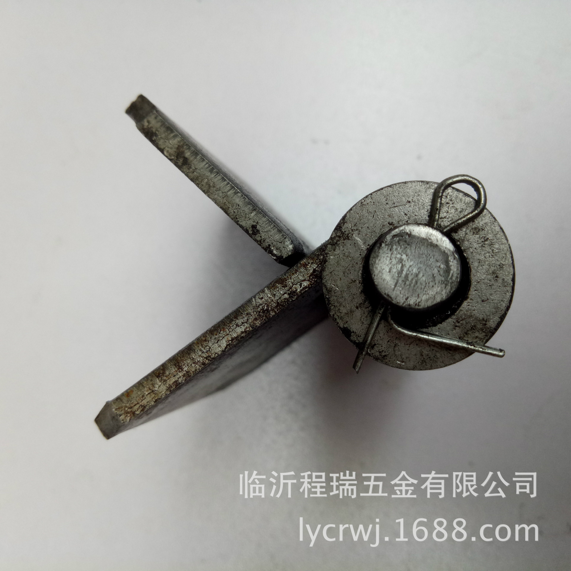 供應(yīng) 6雙面合頁(yè) 焊接平合頁(yè)新型鉸鏈 特厚貨車合頁(yè) 工業(yè)鐵合頁(yè)示例圖5