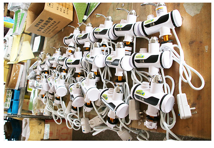 數顯大屏即熱式電熱水龍頭快速方便冷熱雙用單手柄操作廚房批發示例圖15