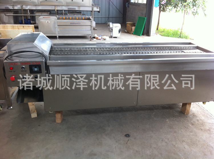 雞爪切割機(jī) 泡椒鳳爪切割機(jī) 毛雞爪生產(chǎn)線(xiàn) 毛雞爪加工設(shè)備示例圖12