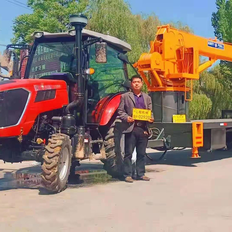 拖拉機隨車吊帶抱磚機 拖拉機隨車吊 翔云 拖拉機隨車起重機 起重運輸設備