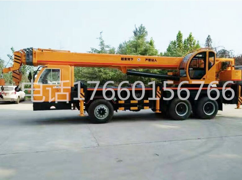 龍昕自制20噸汽車起重機       油電兩用    高效節能   多功能性示例圖1