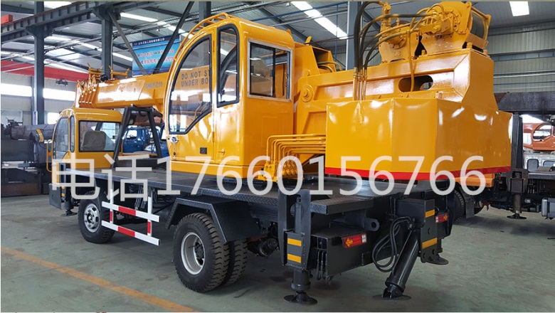 龍昕自制10噸汽車(chē)起重機(jī)   小型起重機(jī)   油電兩用   輕巧靈活    多功能性示例圖3